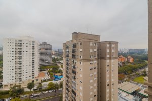 Apartamento com 108m², 3 dormitórios no bairro Jardim Europa em Porto Alegre para Alugar