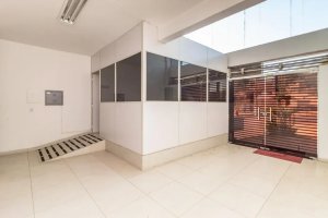 Loja com 275m² no bairro Vila Jardim em Porto Alegre para Alugar