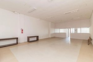 Loja com 275m² no bairro Vila Jardim em Porto Alegre para Alugar