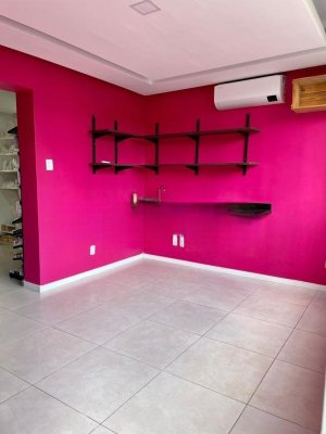 Casa comercial com 300m² no bairro Petrópolis em Porto Alegre para Alugar