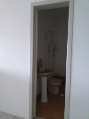 Galpão com 356m² no bairro Navegantes em Porto Alegre para Alugar