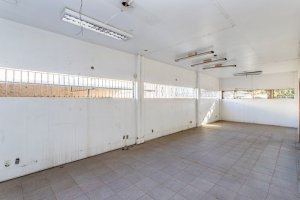 Galpão com 600m² no bairro Farrapos em Porto Alegre para Alugar