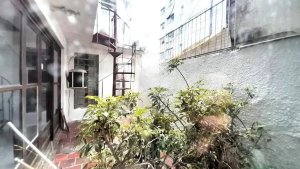Casa com 235m², 3 dormitórios no bairro Floresta em Porto Alegre para Alugar