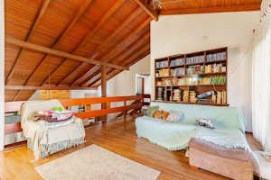 Casa com 500m², 5 dormitórios no bairro Cristal em Porto Alegre para Alugar