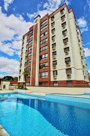 Apartamento com 91m², 3 dormitórios no bairro Petrópolis em Porto Alegre para Alugar