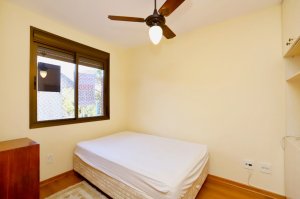 Apartamento com 91m², 3 dormitórios no bairro Petrópolis em Porto Alegre para Alugar