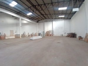 Depósito/Pavilhão com 447m² no bairro Floresta em Porto Alegre para Alugar