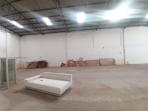 Galpão com 447m² no bairro Floresta em Porto Alegre para Alugar