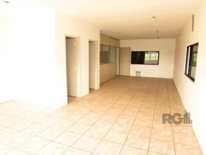 Galpão com 398m² no bairro Navegantes em Porto Alegre para Alugar