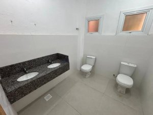 Galpão com 600m² no bairro São Geraldo em Porto Alegre para Alugar