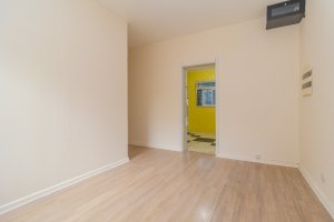 Casa com 232m², 3 dormitórios no bairro Três Figueiras em Porto Alegre para Alugar