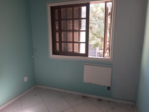 Casa com 250m², 5 dormitórios no bairro Chácara das Pedras em Porto Alegre para Alugar