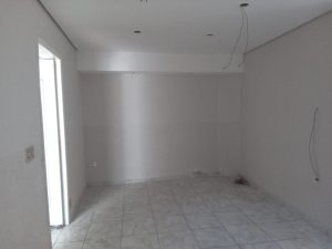 Casa com 250m², 5 dormitórios no bairro Chácara das Pedras em Porto Alegre para Alugar