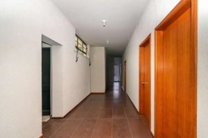Prédio Comercial com 530m² no bairro Navegantes em Porto Alegre para Alugar