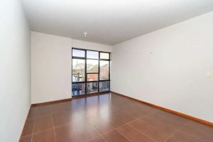 Prédio Comercial com 530m² no bairro Navegantes em Porto Alegre para Alugar