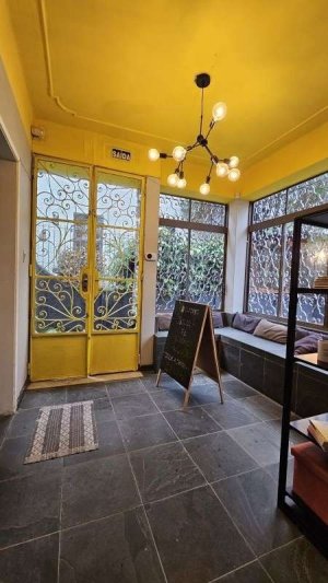 Casa comercial com 360m² no bairro Independência em Porto Alegre para Alugar