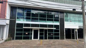 Loja com 500m² no bairro Menino Deus em Porto Alegre para Alugar