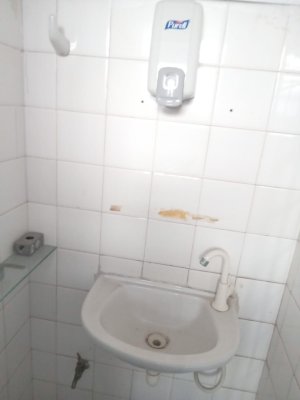 Loja com 36m² no bairro Azenha em Porto Alegre para Alugar