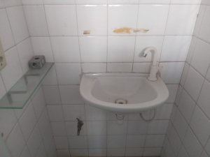 Loja com 36m² no bairro Azenha em Porto Alegre para Alugar