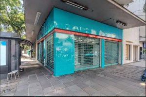 Loja com 180m² no bairro Moinhos de Vento em Porto Alegre para Alugar